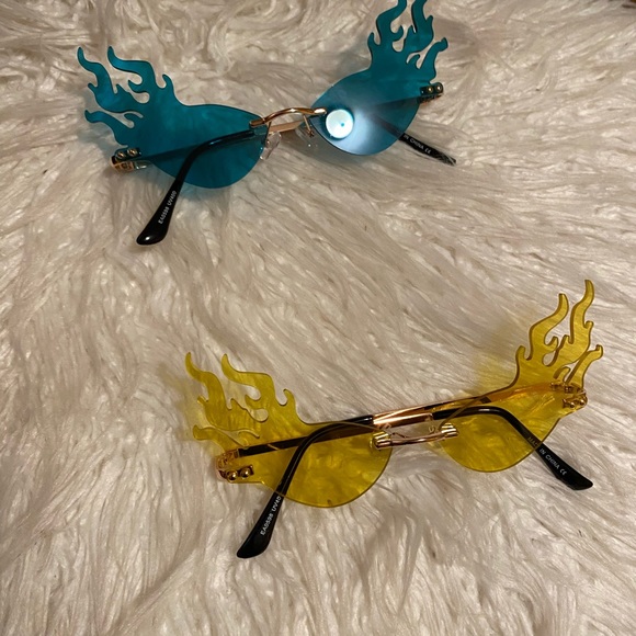 Masks - Picture 2 of 4